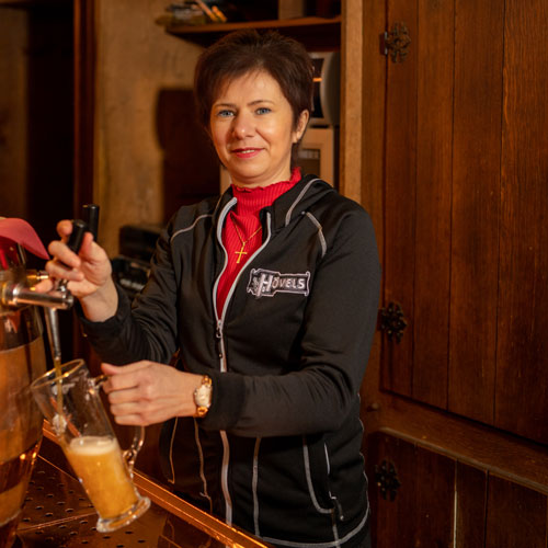 Hövels Hausbrauerei-Team: Ivanka (xxxx)